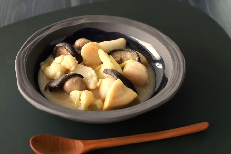 白い野菜の白味噌クリーム煮